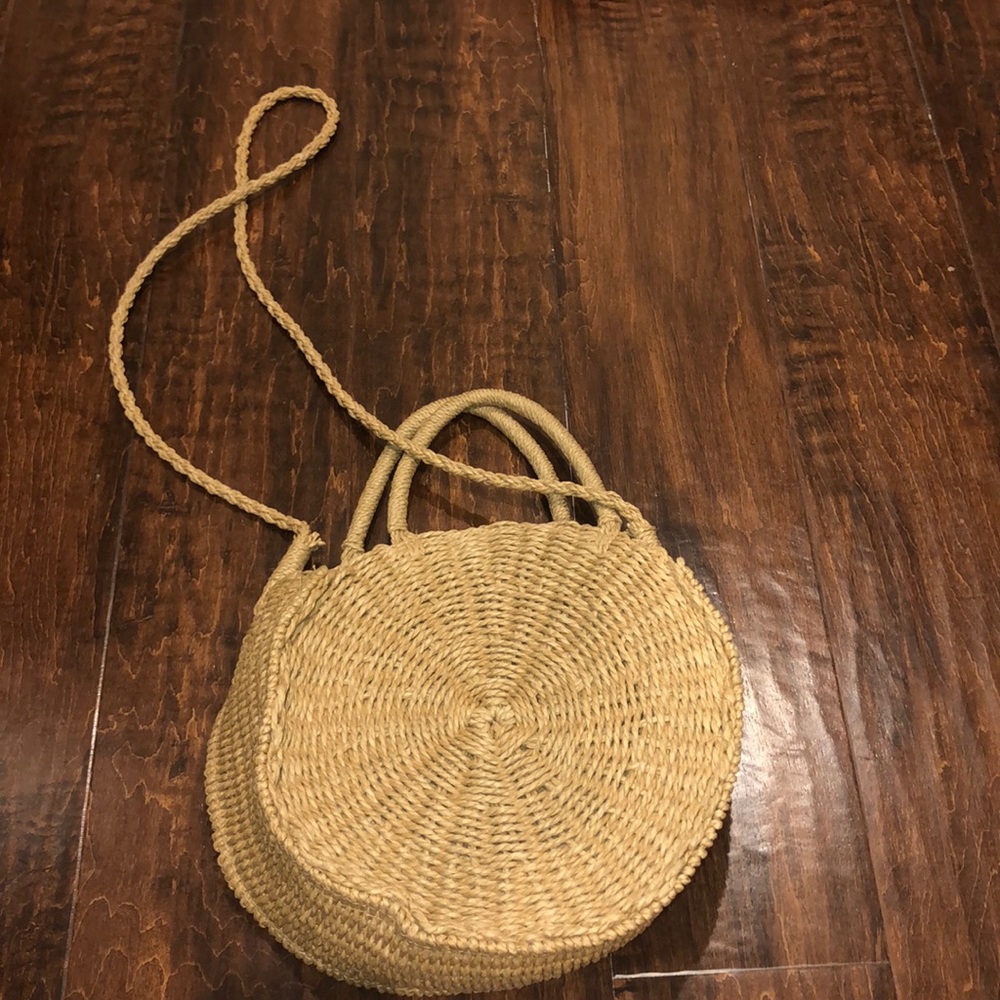 Straw purse